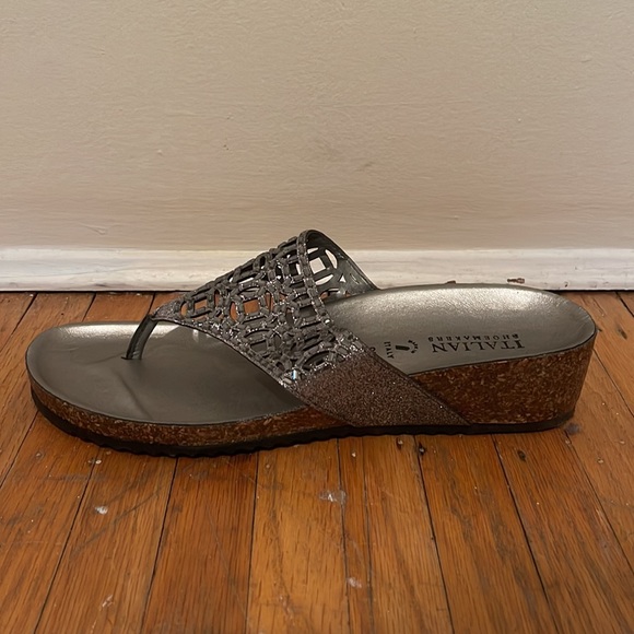 Italian Shoemakers silver sparkle sandals - Picture 4 of 7
